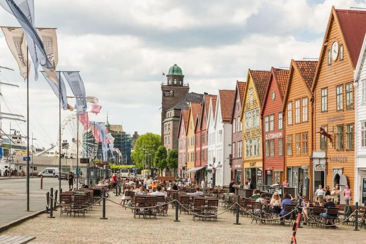 Dinbnb Apartments I Roof Terrace & Laundry In Sandviken Bergen