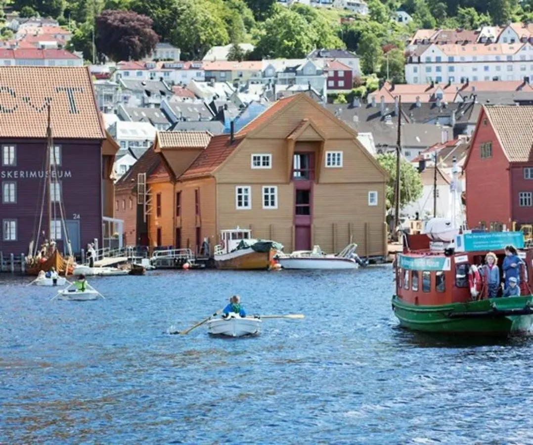 Dinbnb Apartments I Roof Terrace & Laundry In Sandviken Bergen